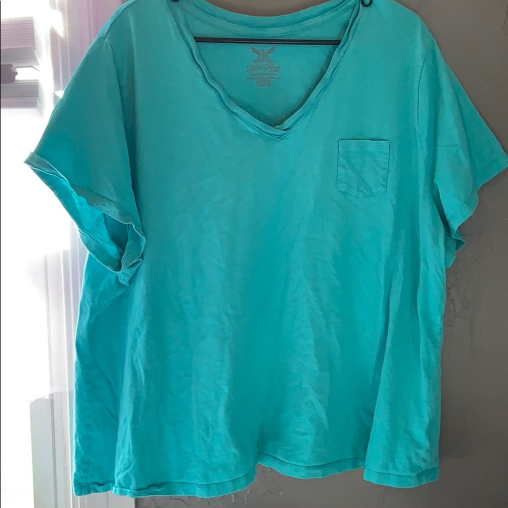 Teal v neck——————-R